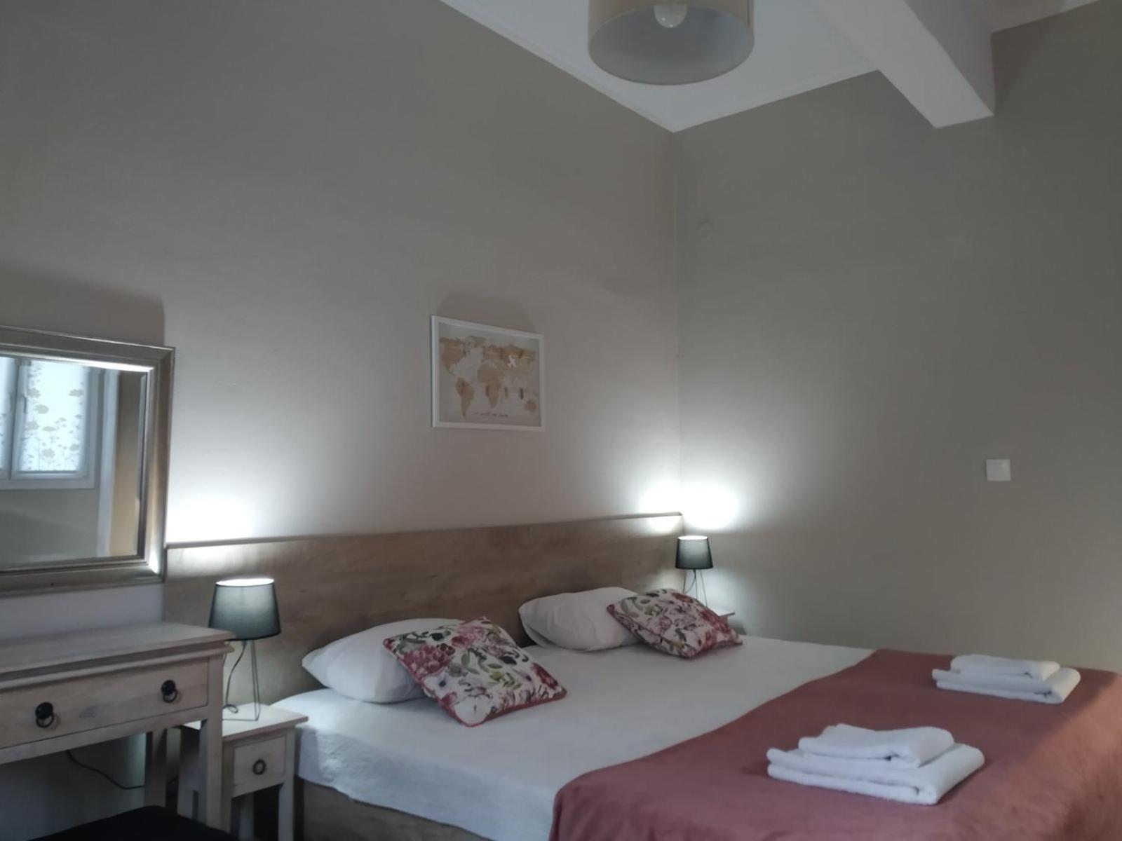 Trousas Apartments Roda  Exterior foto